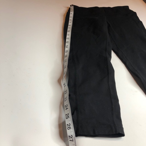 Athleta Black Capri Leggings size XS - Picture 9 of 9